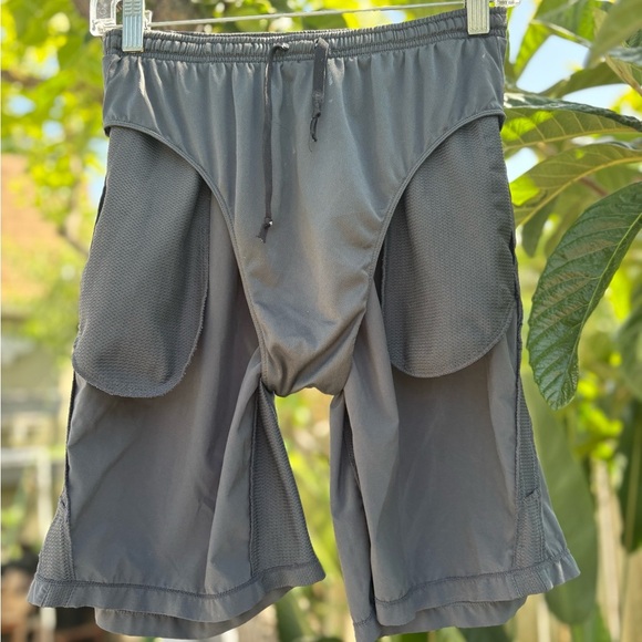 Nike Dri-Fit Dark Gray Athletic Running Shorts Lightweight Size Medium - Picture 7 of 9